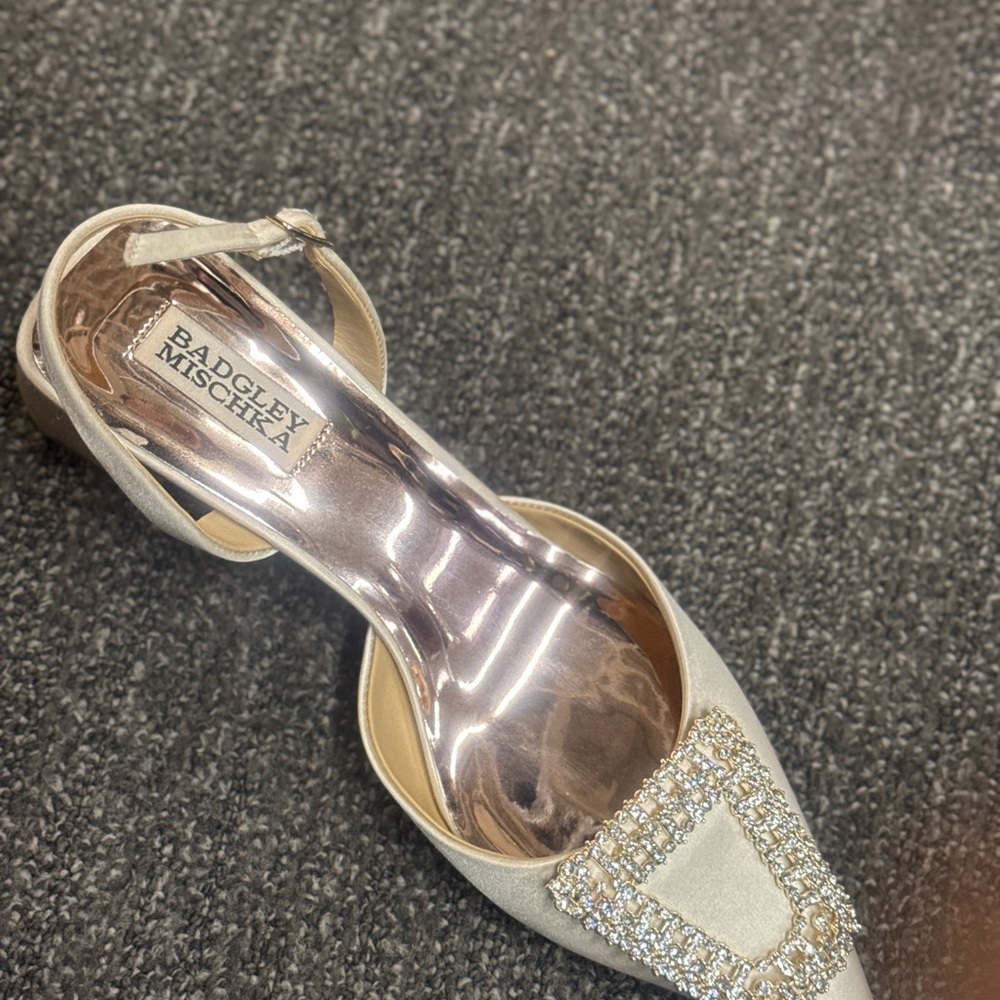 Badgley Mischka Women's Cream Heels with Embellished Detail